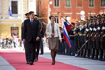 Skupen poziv predsednika Pahorja in vicarske predsednice Sommaruga voditeljem vlad in drav k oblikovanju enotne evropske politike pri reevanju begunske krize 