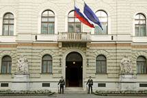 Ob dnevu samostojnosti in enotnosti vabljeni na interaktivni sprehod skozi prostore Predsednike palae, ki je bil pripravljen ob 30-letnici slovenske samostojnosti