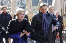 Predsednik republike Borut Pahor se je sreal s hrvako predsednico Kolindo Grabar-Kitarovi