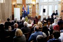 Predsednik Republike Slovenije Borut Pahor na osrednji slovesnosti ob 30-letnici delovanja Zveze slovenskih drutev na Hrvakem