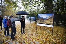 Predsednik Pahor si je ogledal fotografsko razstavo ob 40. obletnici ustanovitve Triglavskega narodnega parka