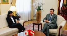 Predsednik republike Borut Pahor gostil predsednico Avtonomne deele Furlanije Julijske krajine Deboro Serracchiani
