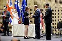 Predsednik republike in grof Wesseki podelila zlata priznanja MEPI