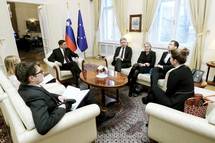 Predsednik republike s astnim pokroviteljstvom podprl projekt »Slovenija – astna gostja mednarodnega knjinega sejma v Frankfurtu« 