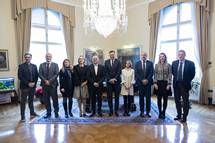 Sklepno srečanje Stalnega posvetovalnega odbora za podnebno politiko pri predsedniku Republike Slovenije s predstavniki vlade v znamenju pregleda dosežkov Odbora in pogleda v prihodnost