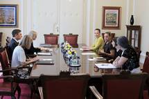 Predsednik Republike Slovenije Borut Pahor je danes v Predsedniki palai sprejel predstavnike nevladnih organizacij 