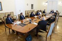 Predsednik Republike Slovenije Borut Pahor je danes na delovni pogovor sprejel predstavnike slovenske manjine v Italiji