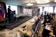 Predsednik Pahor v Zagrebu nagovoril gospodarstvenike na poslovnem dogodku z naslovom »Business Meets Politics«
