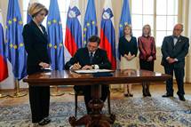 Predsednik republike podpisal Odlok o razpustitvi Dravnega zbora Republike Slovenije in o razpisu predasnih volitev v Dravni zbor Republike Slovenije