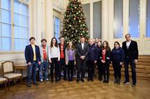 Predsednik republike Borut Pahor sprejel prostovoljce Stine mladih