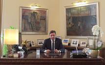 Predsednik Pahor na XV. kongresu in 157. skupini Slovenskega zdravnikega drutva pozval politine odloevalce k skrbnemu premisleku o potrebnih strukturnih reformah v zdravstvu