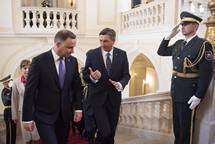 Predsednik Pahor in predsednik Duda otvorila razstavo v spomin 180. obletnice smrti Emila Korytka