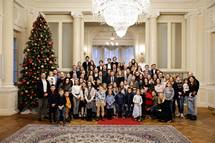 Predsednik Pahor je sprejel članice in člane SBC – Kluba slovenskih podjetnikov, ki so z družinami obiskali Predsedniško palačo
