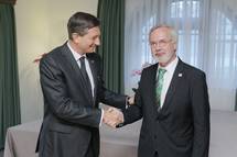 Predsednik Republike Slovenije Borut Pahor drugi dan Stratekega foruma Bled opravil ve bilateralnih sreanj