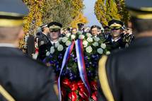 Predsednik republike na alnih slovesnostih ob dnevu spomina na mrtve