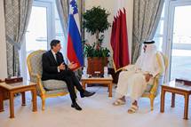 Predsednik Pahor in katarski emir za krepitev gospodarskega sodelovanja med dravama
