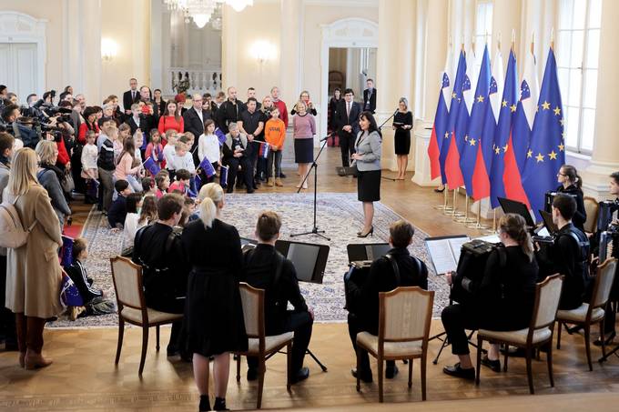 Ob dravnem prazniku, dnevu Rudolfa Maistra, v Uradu predsednika Republike Slovenije dan odprtih vrat