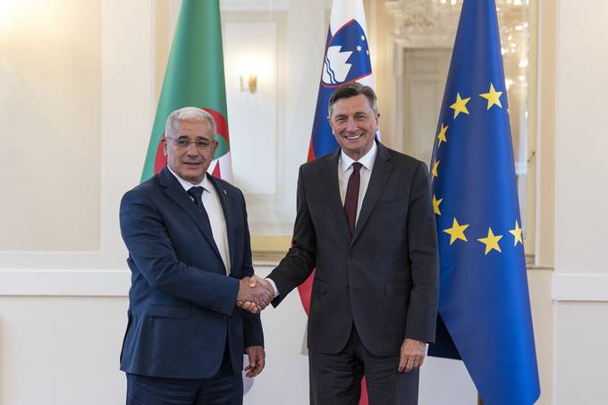 Predsednik Republike Slovenije Borut Pahor je danes sprejel predsednika Narodne skupine Ljudske demokratine republike Alirije Ibrahima Boughalija, ki se mudi na uradnem obisku v Sloveniji