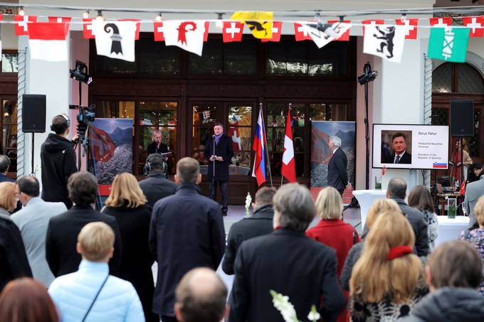 Predsednik republike na prireditvi vicarski veer: Sreanje med tradicijo in inovacijo