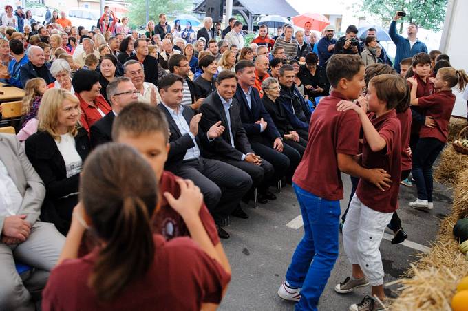 Predsednik republike obiskal Struevo pri Kranju