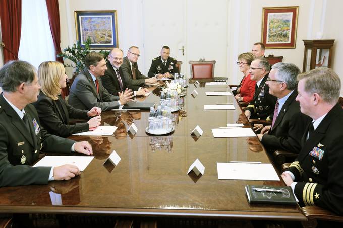 Predsednik Pahor sprejel poveljnika poveljstva Natovih sil v Evropi (SACEUR) generala Curtisa M. Scaparrottija