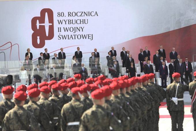 Predsednik Pahor se je v Varavi udeleil slovesnosti ob 80. obletnici zaetka II. svetovne vojne