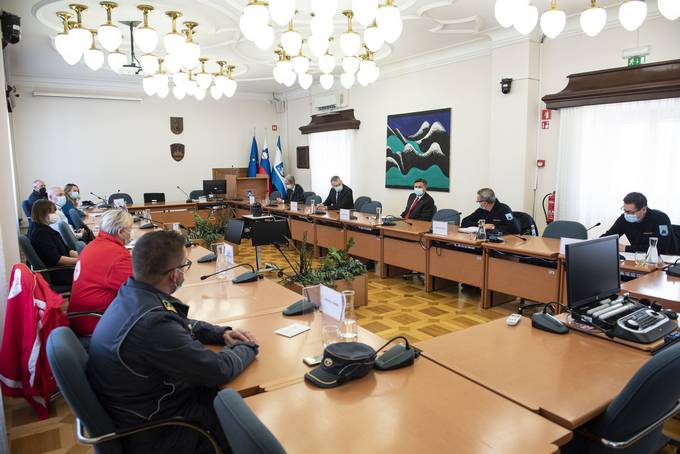 Predsednik republike v Slovenj Gradcu nadaljeval z regijskimi obiski tabov Civilne zaite