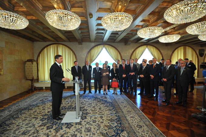 Predsednik Republike Slovenije Borut Pahor se je danes na Brdu pri Kranju udeleil sreanja zunanjih ministrov Brdo Process