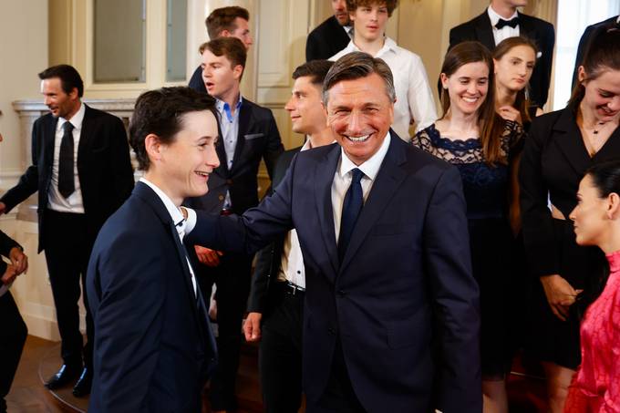 Predsednik republike je priredil sprejem za portnice in portnike Smuarske zveze Slovenije