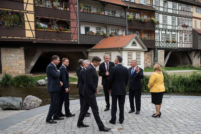 Predsednik Republike Slovenije Borut Pahor v Erfurtu, v nemki zvezni deeli Turingiji (Thringen) zakljuuje sreanje s predsedniki desetih evropskih drav