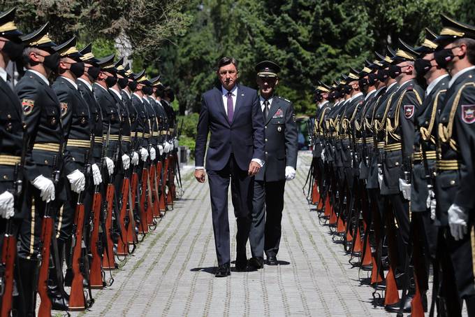 Predsednik Pahor se je udeleil tradicionalne alne slovesnosti ob Lipi sprave na ljubljanskih alah