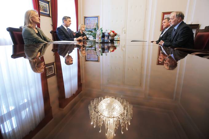Predsednik Pahor podpisal Ukaz o sklicu prve seje dravnega zbora
