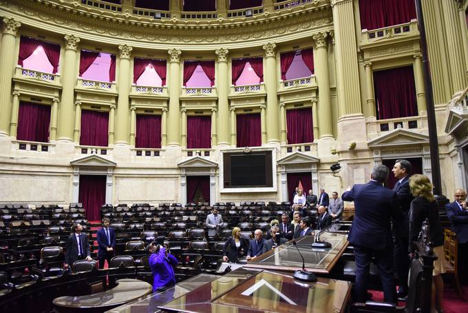 Predsednika Pahor nadaljuje prvi predsedniki obisk v Argentinski republiki z obiskom Kongresa