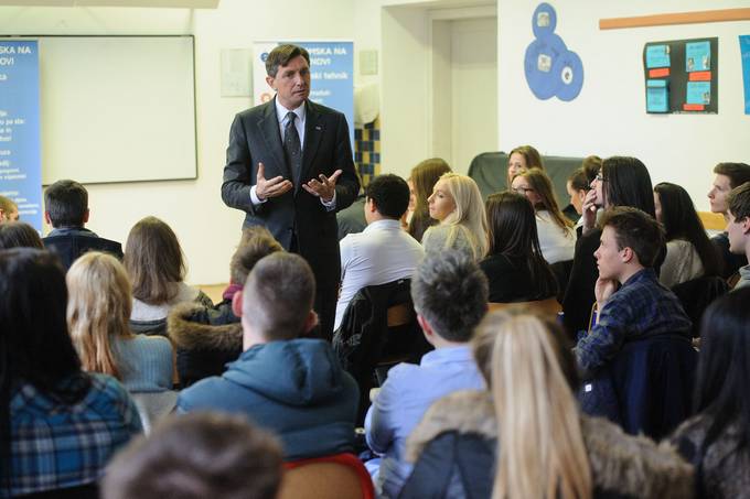 Predsednik republike Borut Pahor je v okviru projekta Slovenija 2030 prisluhnil dijakom Ekonomske ole Ljubljana