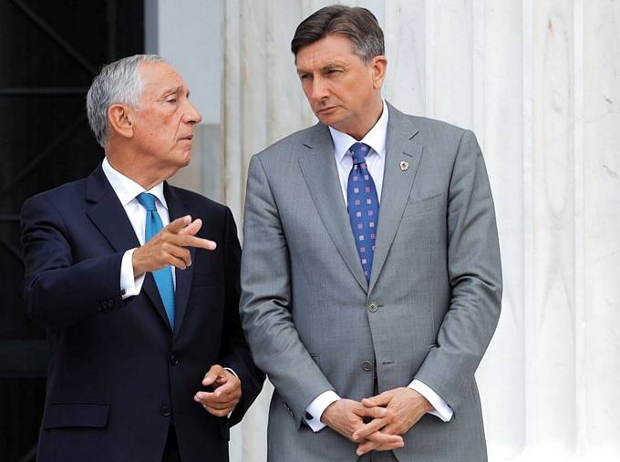Predsednik Republike Slovenije Borut Pahor in predsednik Portugalske republike Marcelo Rebelo de Sousa v Atenah na sreanju predsednikov drav skupine Arraiolos