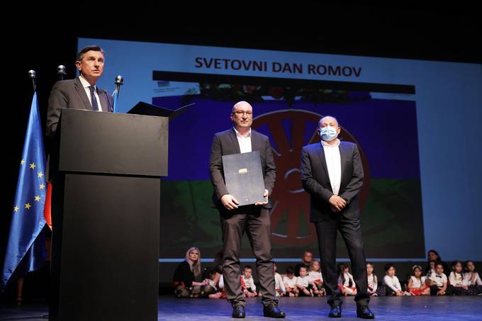 Predsednik republike na slovesnosti ob svetovnem dnevu Romov