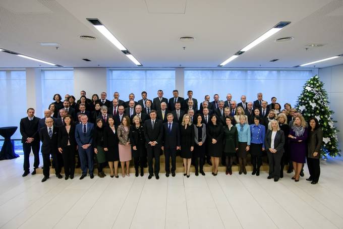 Predsednik Republike Slovenije Borut Pahor se je udeleil 21. rednega letnega posveta slovenske diplomacije, kjer je nagovoril veleposlanice in veleposlanike Republike Slovenije in druge visoke predstavnike Ministrstva za zunanje zadeve Republike Slovenije