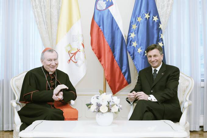 Predsednik Pahor sprejel dravnega tajnika Svetega sedea kardinala Pietra Parolina