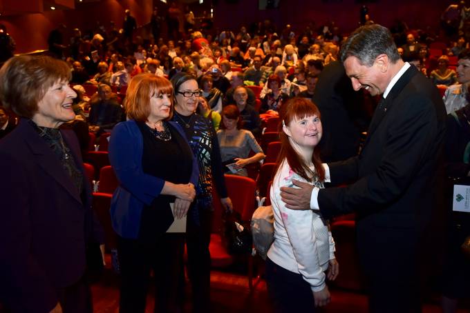 Predsednik Republike Slovenije Borut Pahor se je udeleil dobrodelnega koncerta "Lahko sem srce"