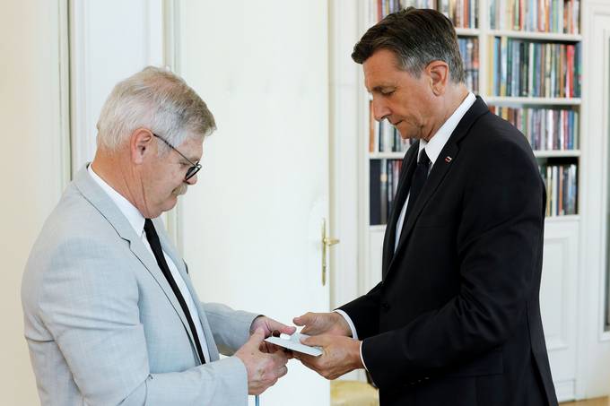 Predsednik KPK je predsedniku republike predstavil redno Letno poroilo o delu KPK za leto 2018