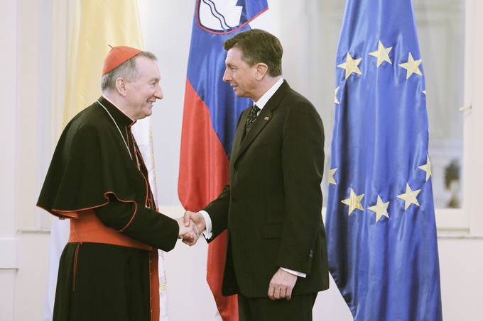 Predsednik Pahor sprejel dravnega tajnika Svetega sedea kardinala Pietra Parolina