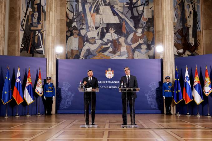 Predsednik Pahor in srbski predsednik Vui