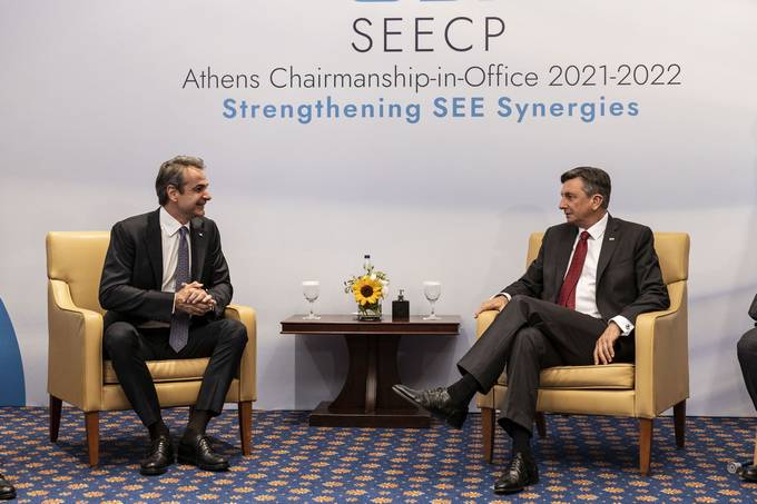 Predsednik Pahor na Vrhu “Proces sodelovanja v jugovzhodni Evropi” tudi z grkim premierjem in gostiteljem Mitsotakisom