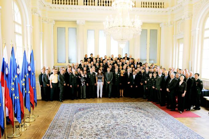 Predsednik Pahor sprejel vojake in policiste ob 20-letnici delovanja v mednarodnih operacijah in misijah