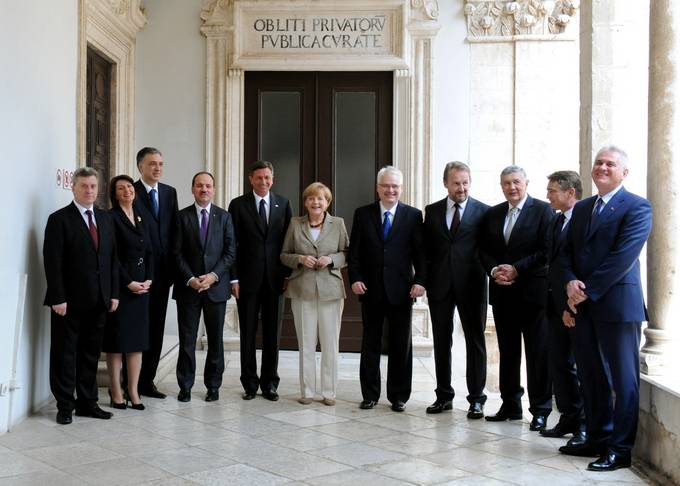 Predsednik Pahor in predsednik Josipovi v Dubrovniku gostila voditelje Brdo Process, katerega posebna gostja je bila nemka kanclerka Angela Merkel.