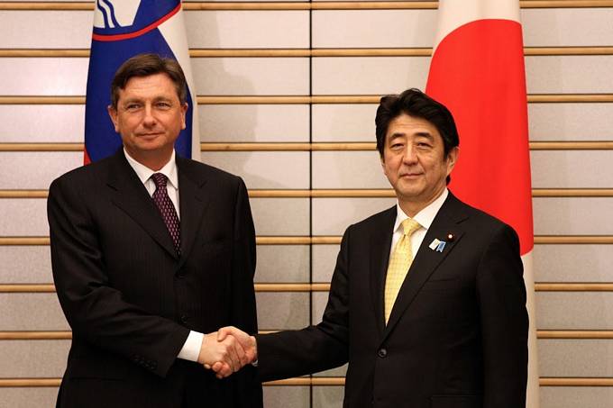 Predsednik republike Pahor prvi dan na Japonskem s predsednikom vlade Japonske inzom Abejem 