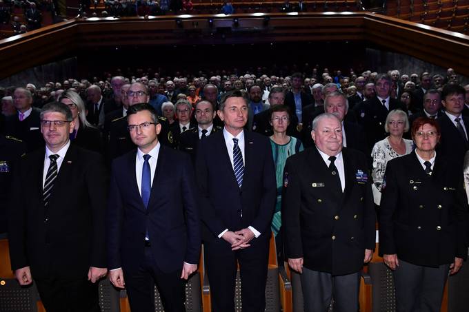 Predsednik Pahor se je udeleil osrednje slovesnosti ob 30. obletnici akcije Sever