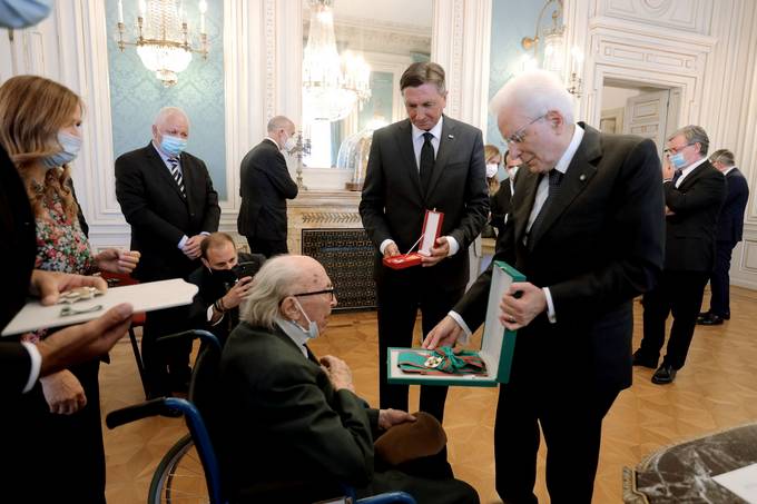 Predsednik Pahor in predsednik Mattarella sta se skupaj udeleila obeleitve 100. obletnice poiga in slovesne vrnitve Narodnega doma v Trstu slovenski narodni skupnosti v Italiji