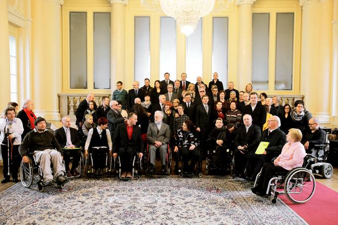 Tradicionalni sprejem ob mednarodnem dnevu invalidov
