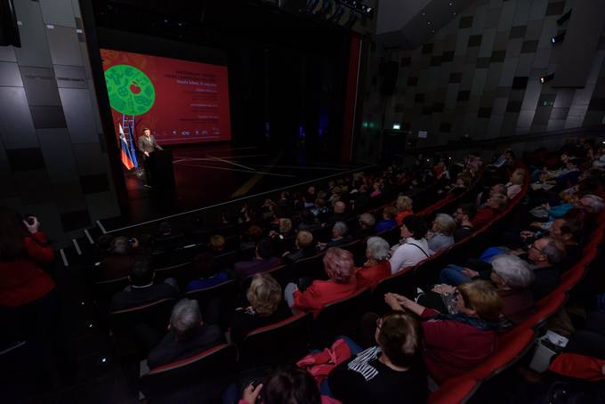 Predsednik Pahor se je udeleil osrednjega dogodka ob nacionalnem odprtju estega vseslovenskega Tedna ljubiteljske kulture